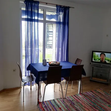 Апартамент Ема Apartament