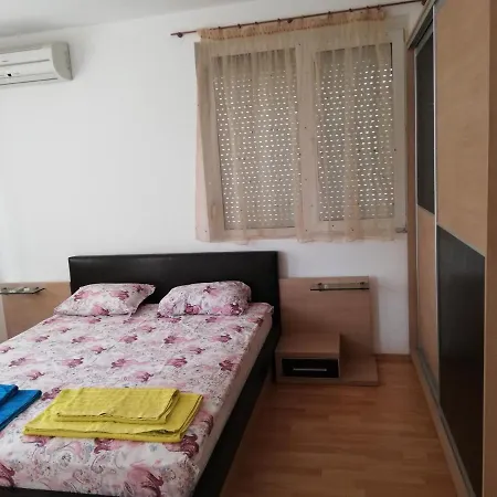 Апартамент Ема Apartament